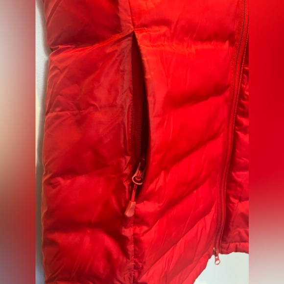 Canada Goose Camp Slim Fit Hooded Packable Down Jacket - Picture 5 of 15